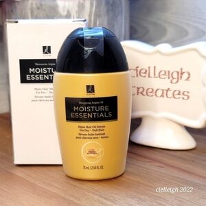 *4 for $25* Avon Moisture Essentials Morrocan Argan oil Hair serum